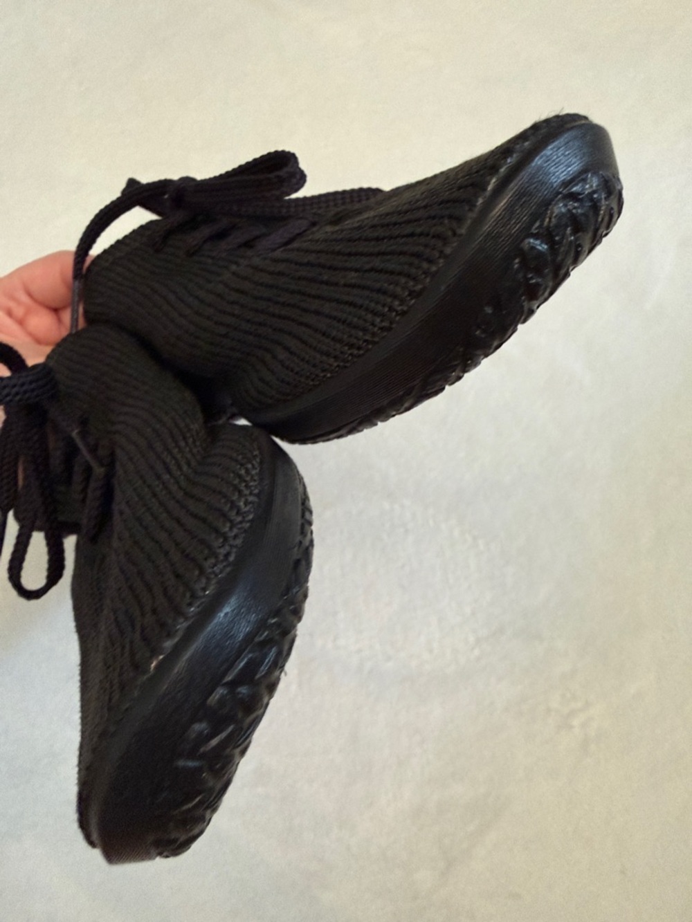 Arcopedico | LS Knit Shocks Vegan Walking Sneakers Black (EU 41 / US 9.5-10) - Picture 3 of 13